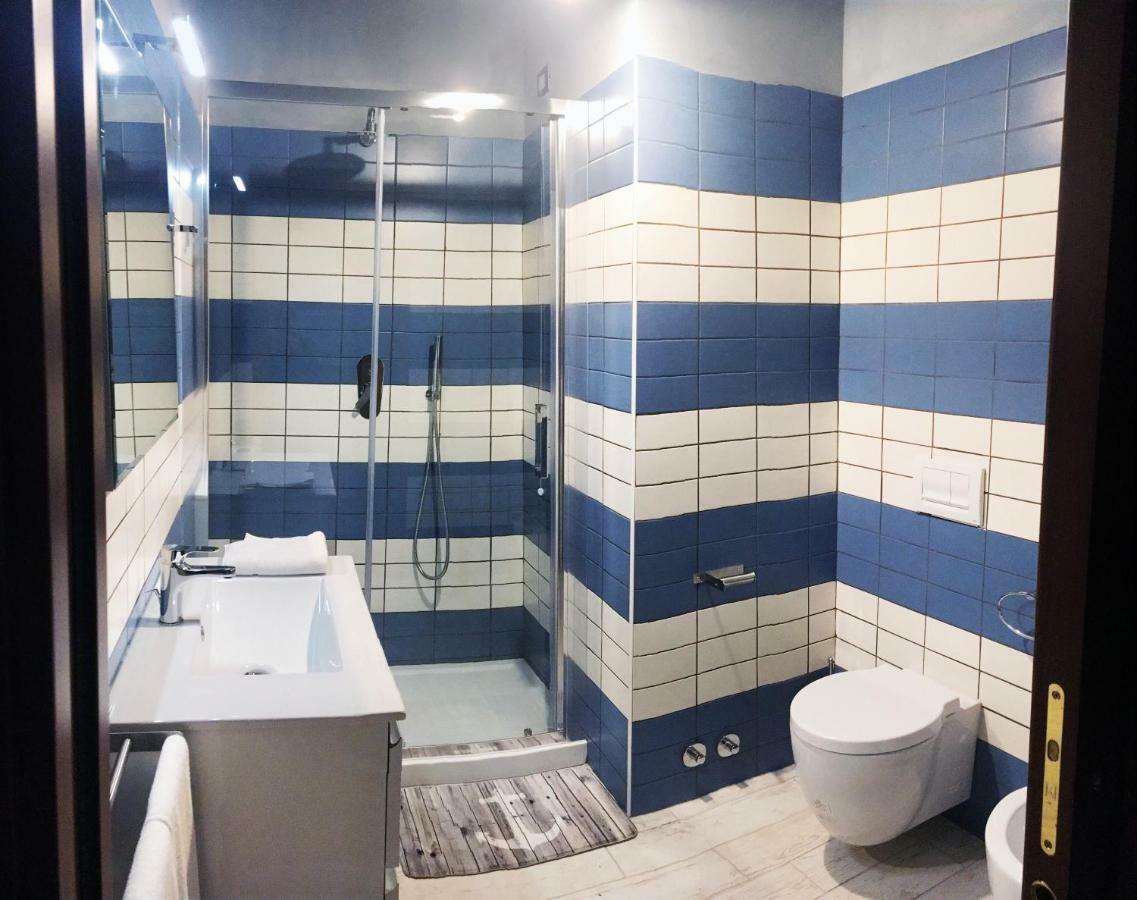 Racconti Di Mare - 5 Terre Jre Hotel ลาสเปเซีย ภายนอก รูปภาพ